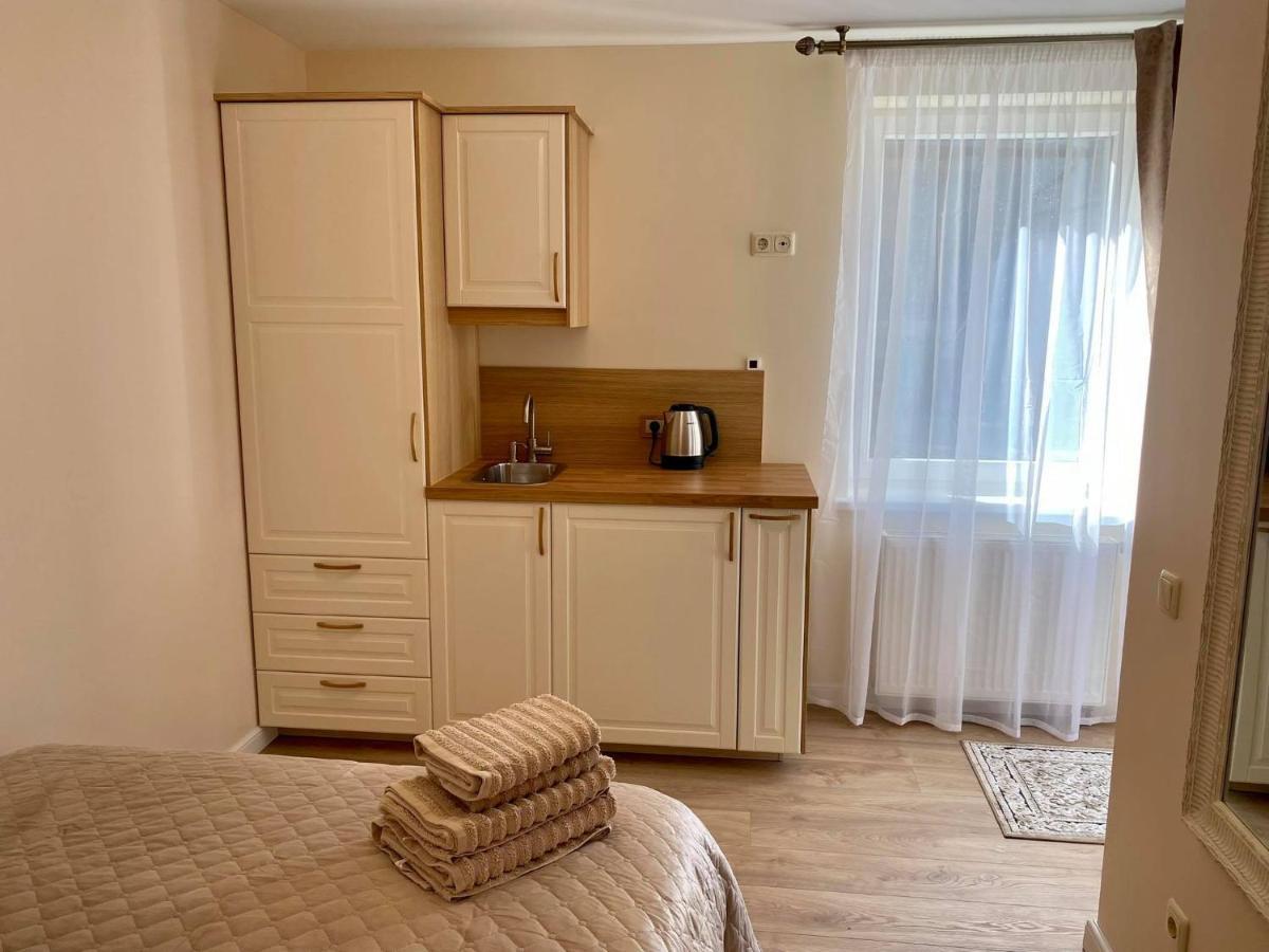 Vaineikio 8 Hotel Palanga Bagian luar foto